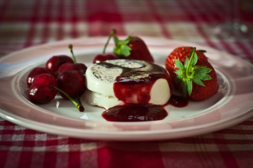 Belle De Nuit Bed and Breakfast Oppède Εξωτερικό φωτογραφία