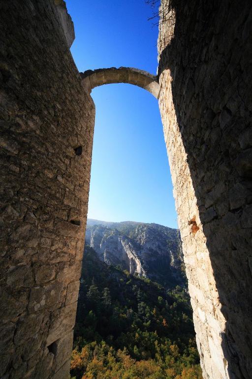 Belle De Nuit Bed and Breakfast Oppède Εξωτερικό φωτογραφία
