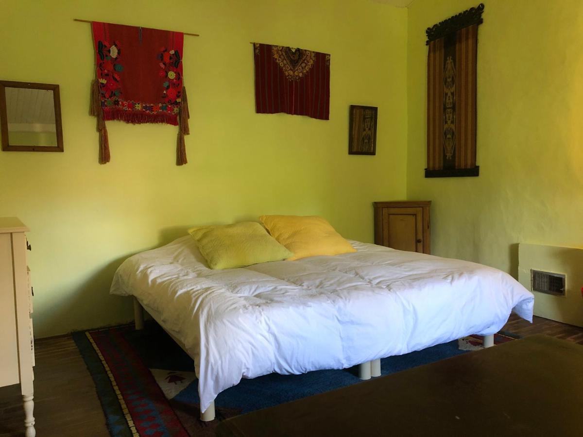 Belle De Nuit Bed and Breakfast Oppède Εξωτερικό φωτογραφία